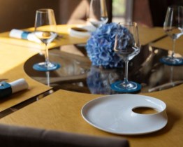 Restaurant inside showcase 2